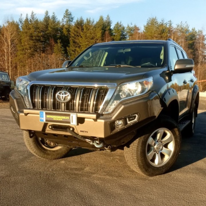 Pare-chocs avant AFN Toyota Landcruiser 150 (13-17)