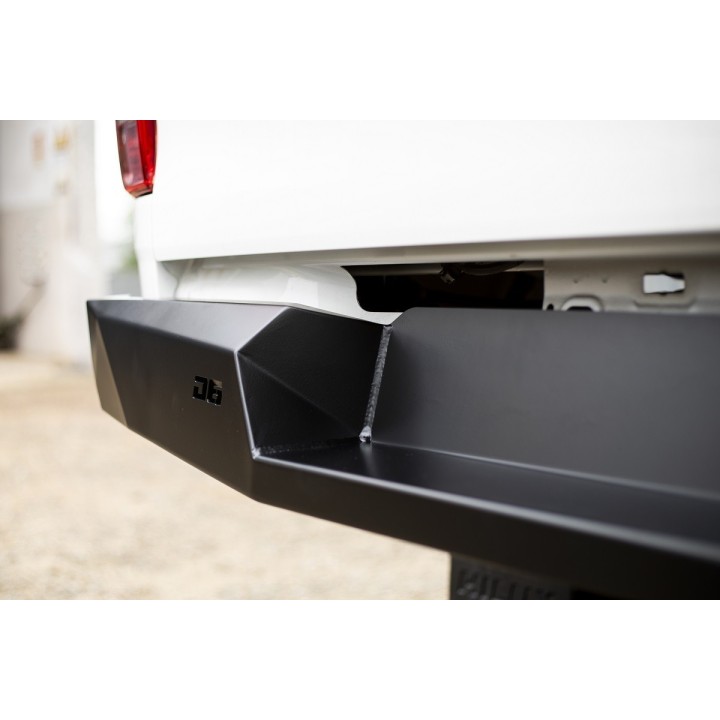 Pare-chocs arrière D6 Toyota Hilux Revo (15-)