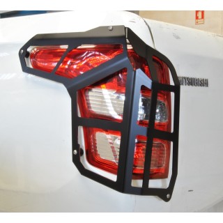 Protection feux arrière Mitsubishi L200 (15-19)