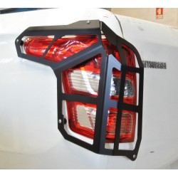 Protection feux arrière Mitsubishi L200 (15-19)