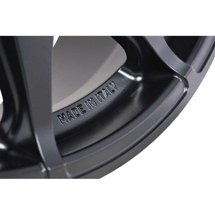 Jante aluminium DAKARZERO Noire Mat 8.5x18 6x139.7 ET30 CB67.1