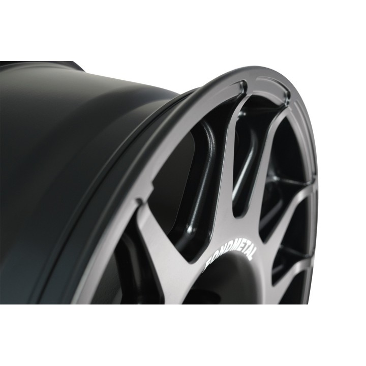 Jante aluminium DAKARZERO Noire Mat 8.5x18 6x139.7 ET30 CB67.1