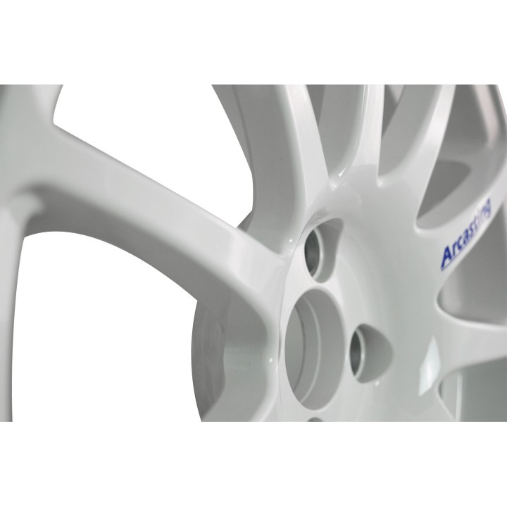 Jante aluminium MANANO Argent 8x17 5x150 ET40 CB110,2