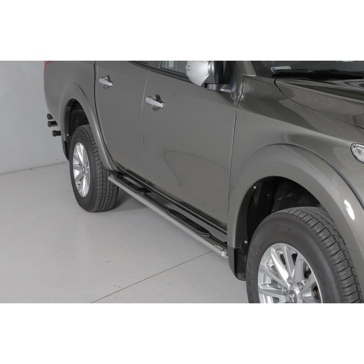 Marche-pieds INOX/NOIR ovale Mitsubishi L200 KL Double Cab  (16-)