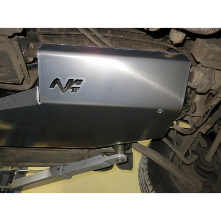 Protection reservoir N4 Mitsubishi Pajero 3 5P (00-07)